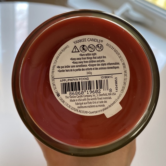 YANKEE CANDLE: Apple & Pumpkin Picking - Picture 4 of 4